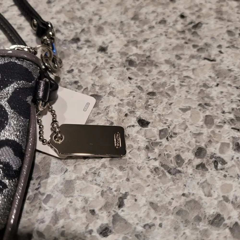 Coach Wristlet Leopard Print Silver Gray Sparkle New